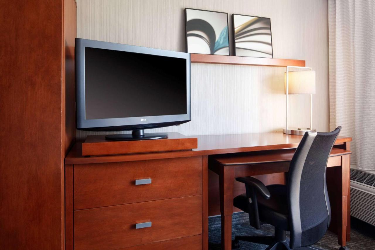 Sonesta Select Raleigh Durham Airport 3*
