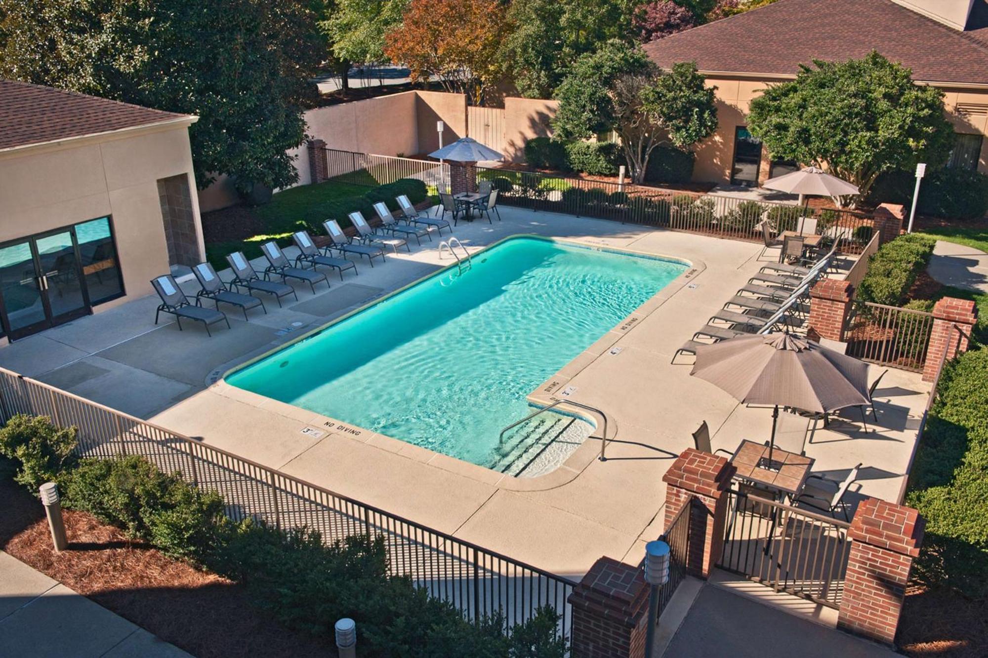 Sonesta Select Raleigh Durham Airport